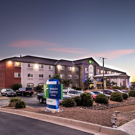 Holiday Inn Express & Suites Alamogordo Highway 54/70 By Ihg Екстер'єр фото